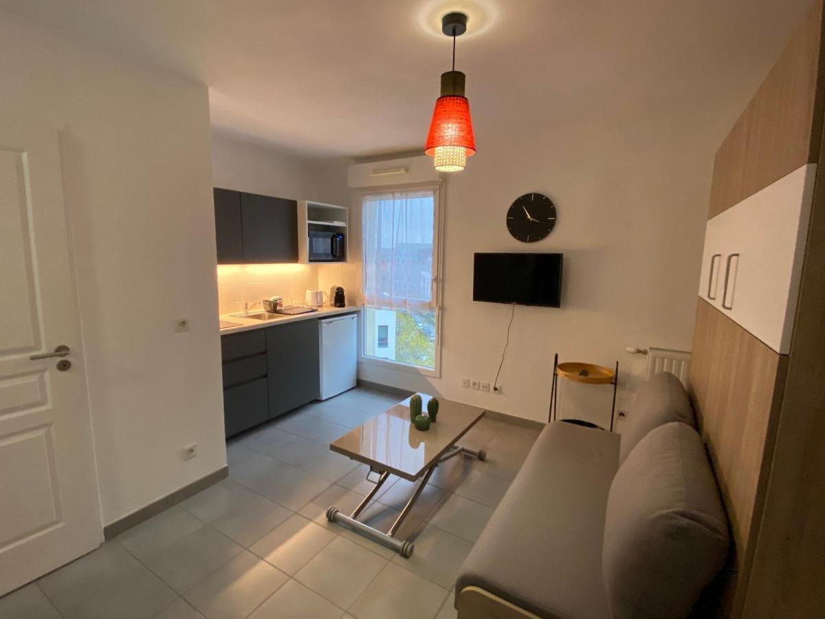 Studio Chic Little Boheme Proche Hopitaux, 15 Mn Du Centre Lyon Exterior photo