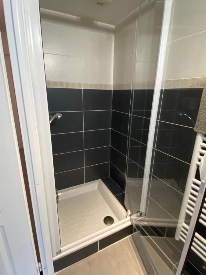 Studio Chic Little Boheme Proche Hopitaux, 15 Mn Du Centre Lyon Exterior photo